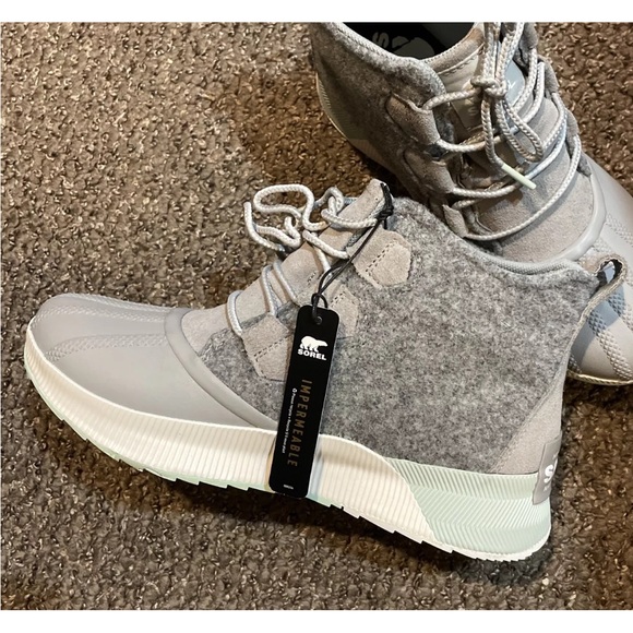 New Sorel Womens Out N About III Gray Waterproof Rain Boots Shoes - Picture 10 of 14